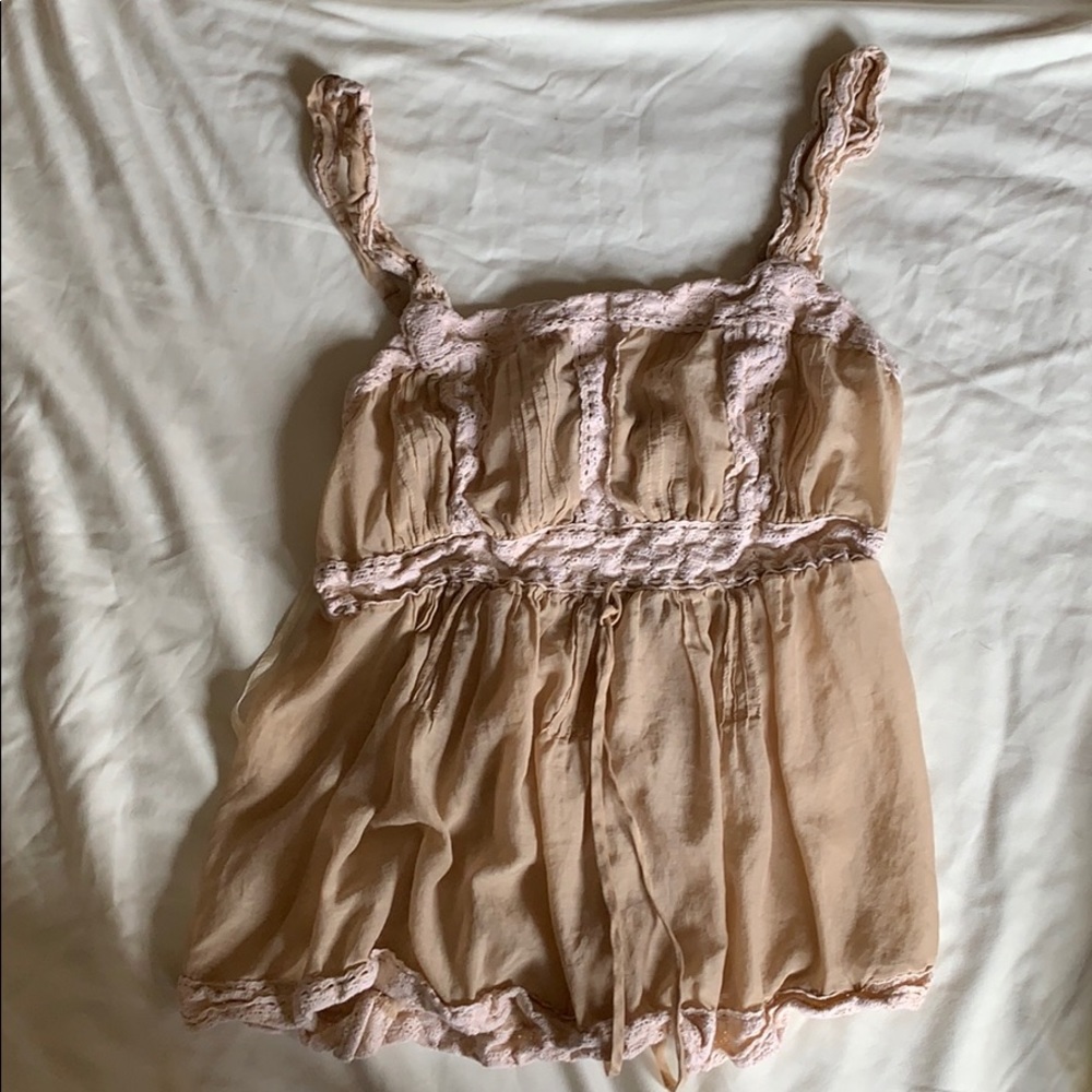 ✨Super cute Cropped tank top✨ NEW WITHOUT TAGS